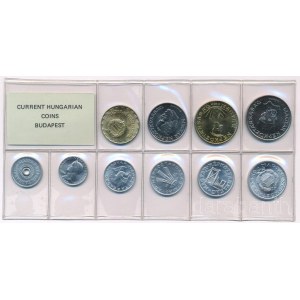 1986. 2f-20Ft (10xklf) érmés forgalmi sor fóliatokban T:UNC Hungary 1986. 2 Fillér - 20 Forint (10xdiff) coin set in sealed plastic case C:UNC Adamo FO19