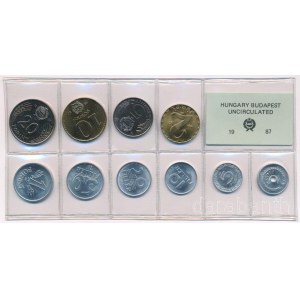 1987. 2f-20Ft (10xklf) érmés forgalmi sor fóliatokban T:UNC Hungary 1987. 2 Fillér - 20 Forint (10xdiff) coin set in sealed plastic case C:UNC Adamo FO20