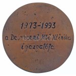 Hondromatidisz Rigasz (1942-1996.) 1993. "Dr. Lampé László / A Debreceni Női Klinika igazgatója 1973-1993" kétoldalas öntött bronz emlékplakett. (99mm) T:AU Hungary 1993. "Dr. Lampé László / A Debreceni Női Klinika igazgatója 1973-1993" (Director of the D