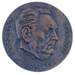 Kutas László (1936-) 1979 k. "Kesztyűs Lóránt 1915-1979" egyoldalas öntött bronz emlékplakett (120mm) T:AU Hungary ~1979. "Kubányi Endre 1893-1983" one-sided cast bronze commemorative plaque, Sign.: László Kutas (1936-) (120mm) C:AU