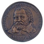 Osváth Mária (1921-1998) 1979. "Kolosvári Jordán Tamás orvos 440 éve született 1539-1585" egyoldalas öntött bronz emlékérem (103mm) T:AU Hungary 1979. "Kolosvári Jordán Tamás orvos 440 éve született 1539-1585" (Doctor Tamás Jordán Kolosvári was born 440 y