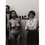 Ewa Partum (ur. 1945, Grodzisk Mazowiecki), Samoidentyfikacja, fot. Andrzej Brzeziński, 1980