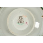 Porcelain service decorated in polychrome with floral motifs, birds, reserves, and green borders with gilding. Coalport, Broadway Green, 20th century.