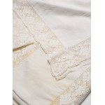 Rectangular linen tablecloth for a parade.