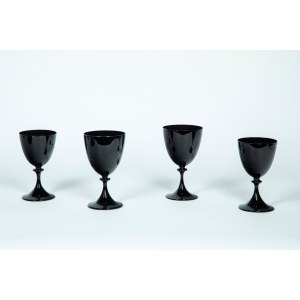 NASON MORETTI. Two wine glasses and two water glasses in amethyst-colored Murano glass.