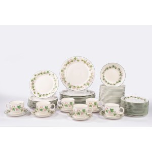 Royal Doulton Expression Polychrome Porcelain Dinner Service, Tiverton