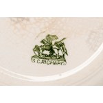 Porcelánová souprava s dekorem z červené nitě. SC Richard
