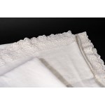 Round cotton tablecloth with a lace border