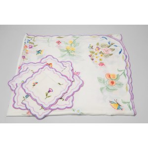 Lightweight linen tablecloth with 12 napkins decorated with fruit, flowers, lemons, and butterflies
