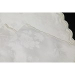 Pratesi white Flanders tablecloth with 12 napkins