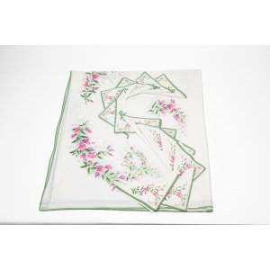 Lightweight floral-print tablecloth with 12 napkins