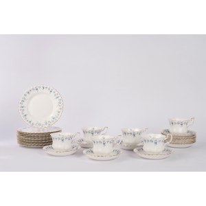 Royal Albert Memory Lane 12-piece white porcelain tea set with forget-me-nots