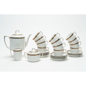 White porcelain tea set with a gold band, Fraureuth