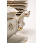 Porcelain set with floral decoration and a wavy, gold-plated rim. Epiag DF, Czechoslovakia.