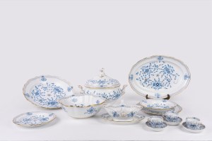 Important porcelain service of 12 Blue Indianische Blumen, Meissen