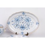 Important 12-piece porcelain dinner service, Blue Indianische Blumen, Meissen