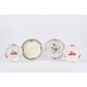 Lot consisting of four polychrome majolica plates