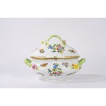 Important polychrome porcelain dinner service for 12, Queen Victoria, Herend, Hungary