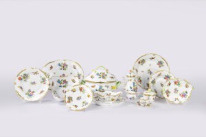 Important polychrome porcelain service for 12 Queen Victoria, Herend Hungary