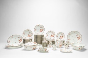 Porcelain dinner service with red roosters, Doccia, Richard Ginori, 20th century.