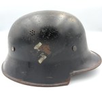 M34 HELMET, EARLY VERSION - GERMANY, THIRD REICH
