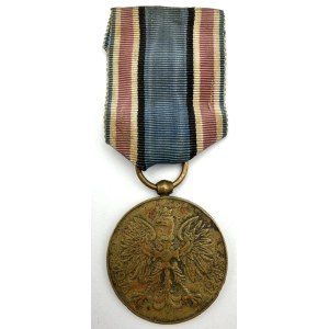 COMMEMORATIVE MEDAL FOR THE WAR OF 1918–1921, “POLAND TO ITS DEFENDER,” Second Polish Republic