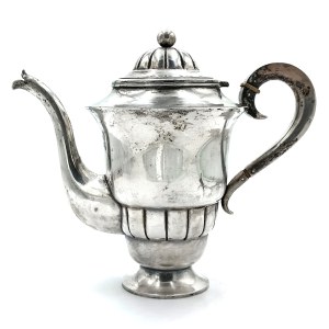 Coffee pot (Latvia, before 1938)