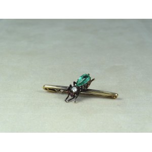 BROOCH