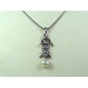 Pearl Pendant
