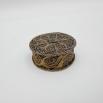 Delicate devotional box with a cross, gold-plated silver, 19th/20th century, 18.10 g