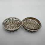 A round silver filigree box, richly decorated, 11.59 g