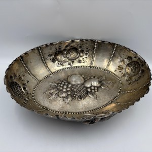 Lazarus Posen Witwe, Silver Fruit Bowl - Germany, ca. 1900 - 800 fineness - 533 g