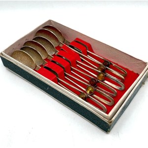 Set of 6 teaspoons with amber accents—hammered spoons, vintage