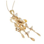 Floral-motif pendant with a chain, first half of the 20th century