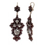Earrings with a floral motif, 19th/20th century