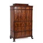 Sekretera w stylu biedermeier