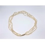 Quadruple gold necklace with freshwater pearls