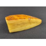 A large piece of milky amber. Approx. 71.4 g