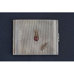 Papierośnica srebrna, z herbem baronów Larisch, Niemcy, okres międzywojenny