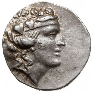 tetradrachma 146-50 pne, Aw: Głow Dionizosa w prawo, Rw...