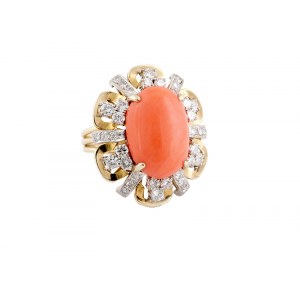 Ring with coral