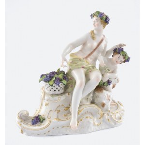 Królewska Manufaktura Porcelany (KPM) w Berlinie, Grupa figuralna: Nimfa z kozłem i puttem nalewającym z bulika
