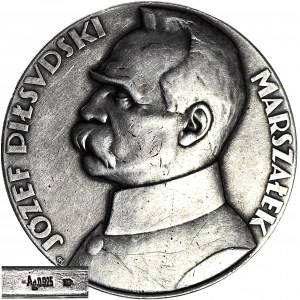 Medal 1930, SREBRO, Józef Piłsudski 10 rocznica zwycięskiej wojny polsko - bolszewickiej + pocztówka