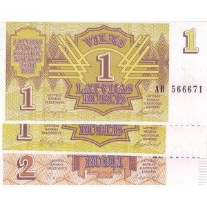 Latvia,  Total 3 banknotes
