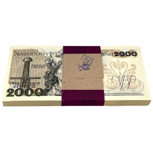 Paczka bankowa 2.000 złotych 1982 - CB - 100 sztuk - RZADKA
