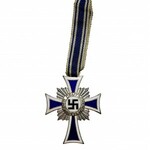 Niemcy, Krzyż Honorowy Niemieckiej Matki - II klasa