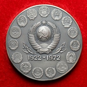 Rosja, ZSRR, Medal 50 lat ZSSR 1972 - rzadki - w oryginalnym etui