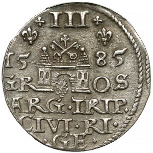 Stefan Batory, Trojak Ryga 1585 - gładki czepiec