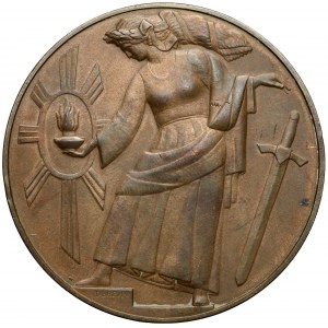Medal 10-lecie odzyskania niepodległości 1928 - z pudełkiem
