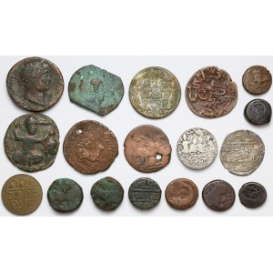 Zestaw monet różnych, głównie Azja (18szt)